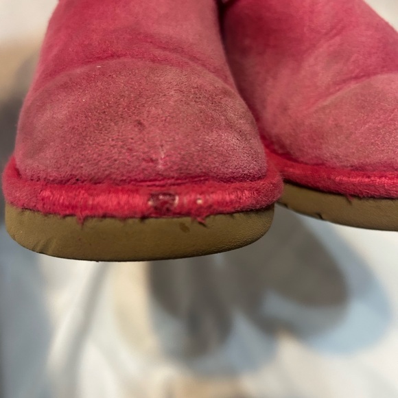UGG Pink Kids Boots - Picture 10 of 11